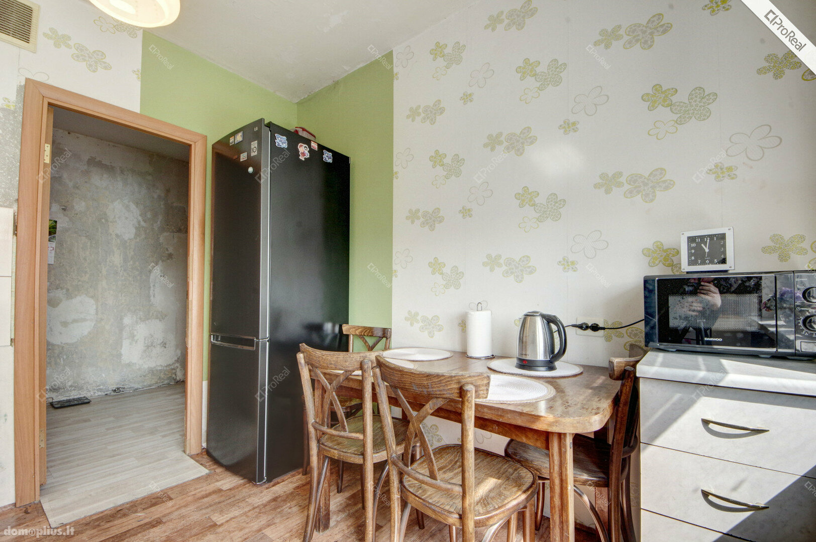 Продается 3 комнатная квартира Vilniuje, Šeškinėje, Gelvonų g.