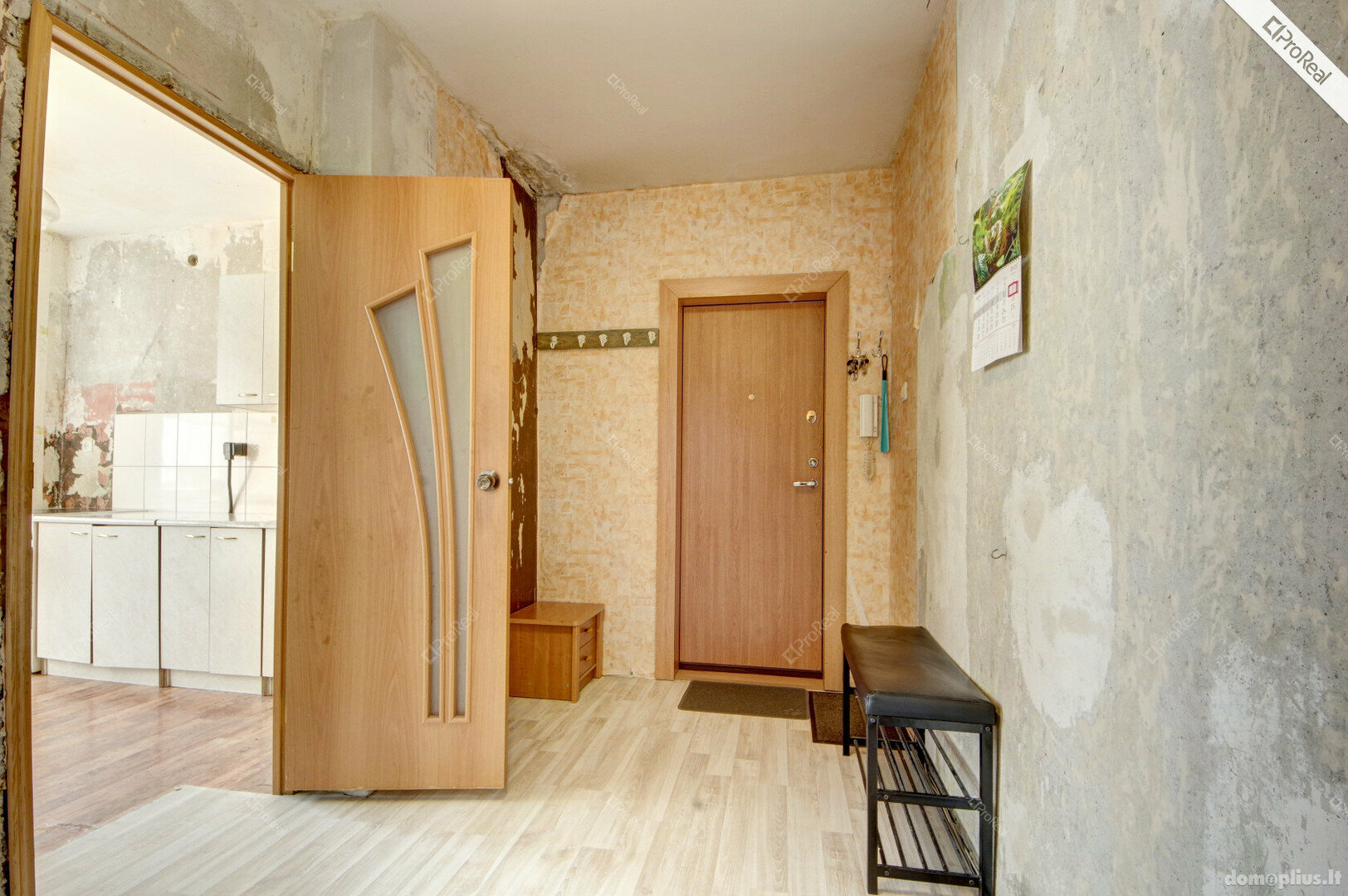 Продается 3 комнатная квартира Vilniuje, Šeškinėje, Gelvonų g.