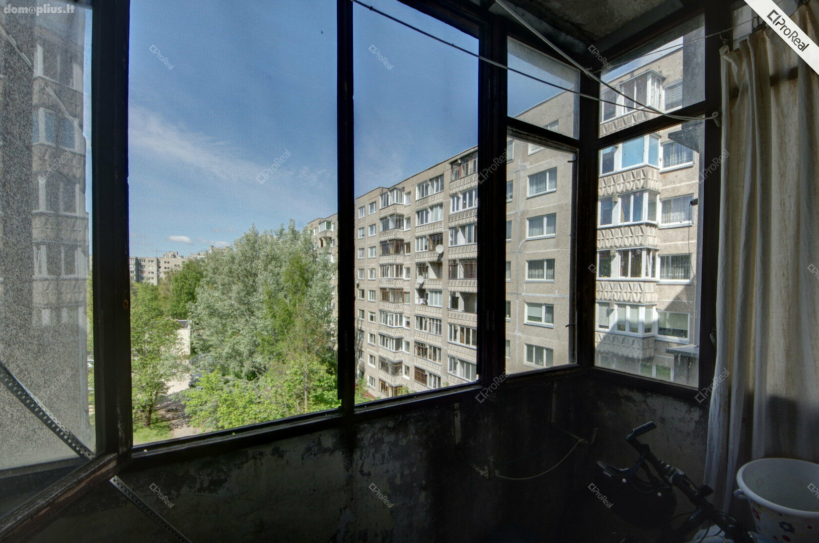 Продается 3 комнатная квартира Vilniuje, Šeškinėje, Gelvonų g.