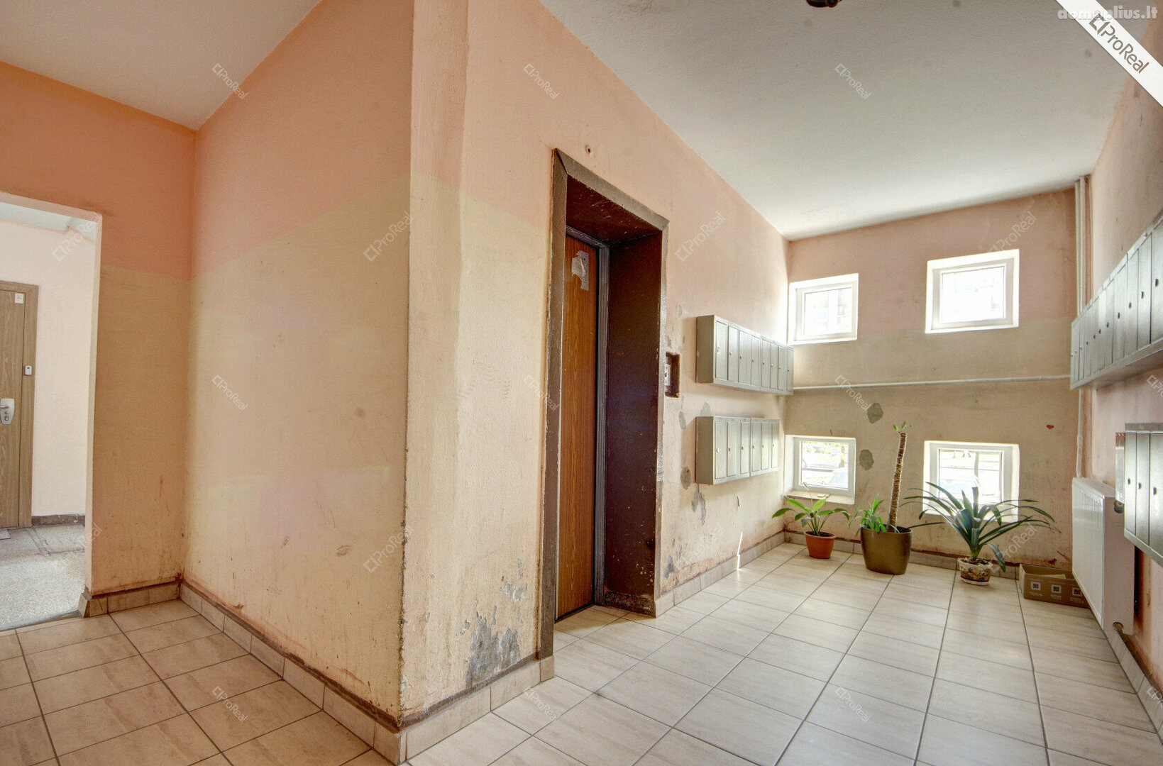 Продается 3 комнатная квартира Vilniuje, Šeškinėje, Gelvonų g.