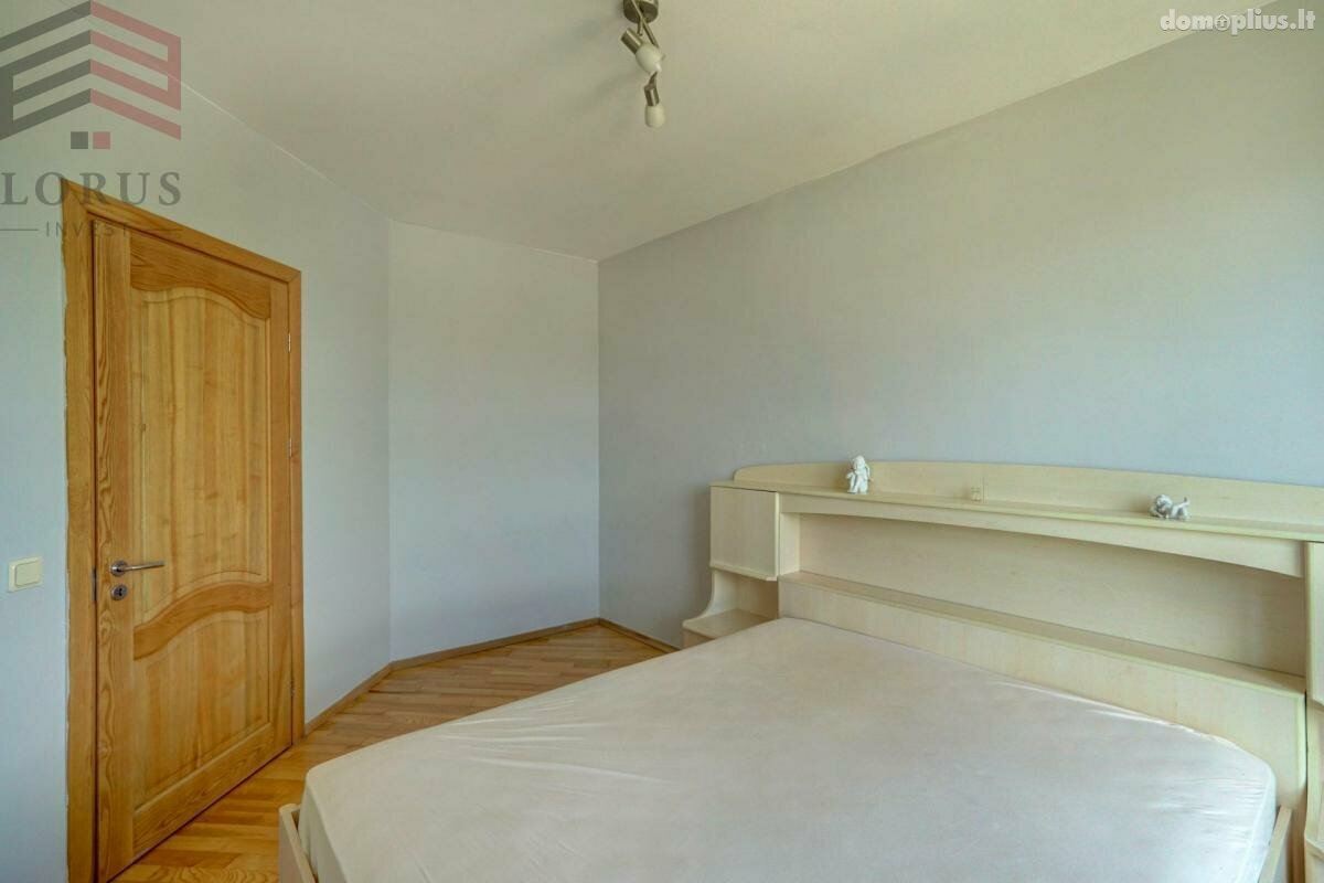 Продается 2 комнатная квартира Vilniuje, Šeškinėje, Šeškinės g.
