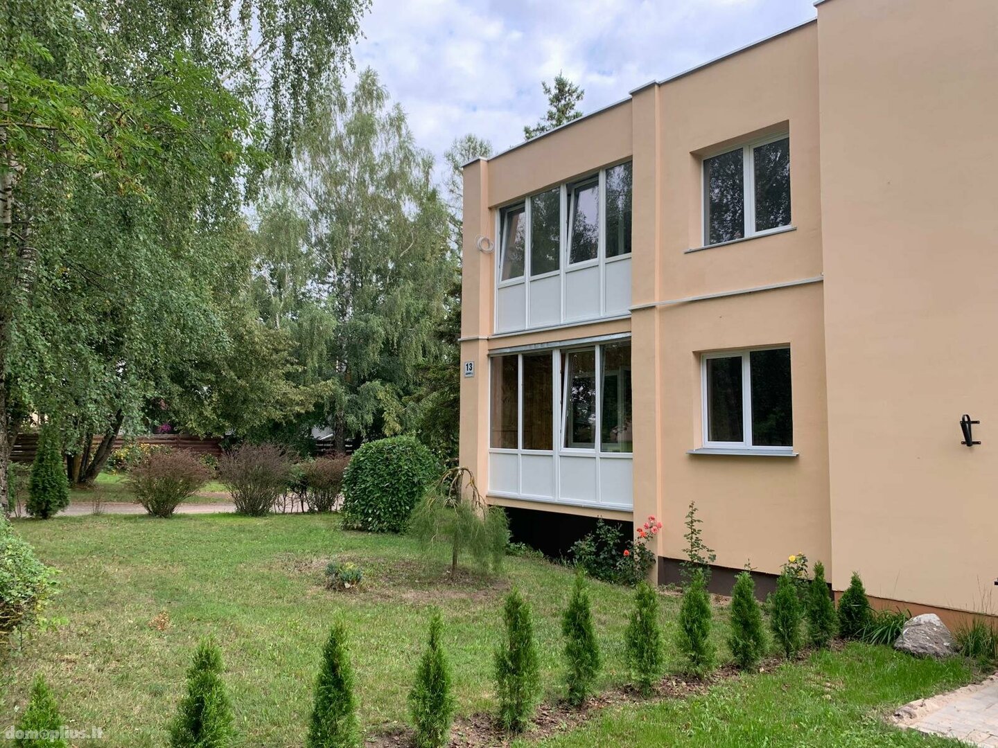 Parduodamas 3 kambarių butas Radviliškio rajono sav., Raudondvaryje, Jaunimo g.