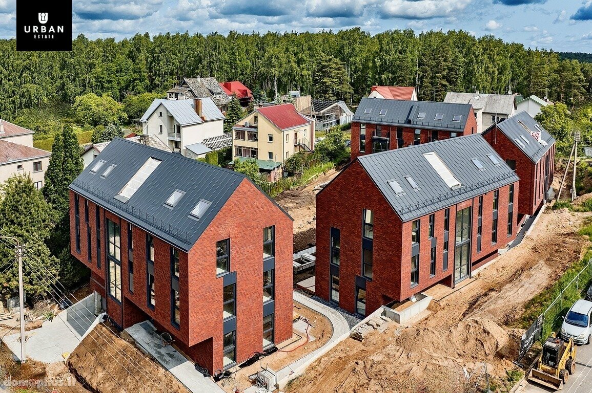 Parduodamas 2 kambarių butas Vilniuje, Antakalnyje, Nemenčinės pl.