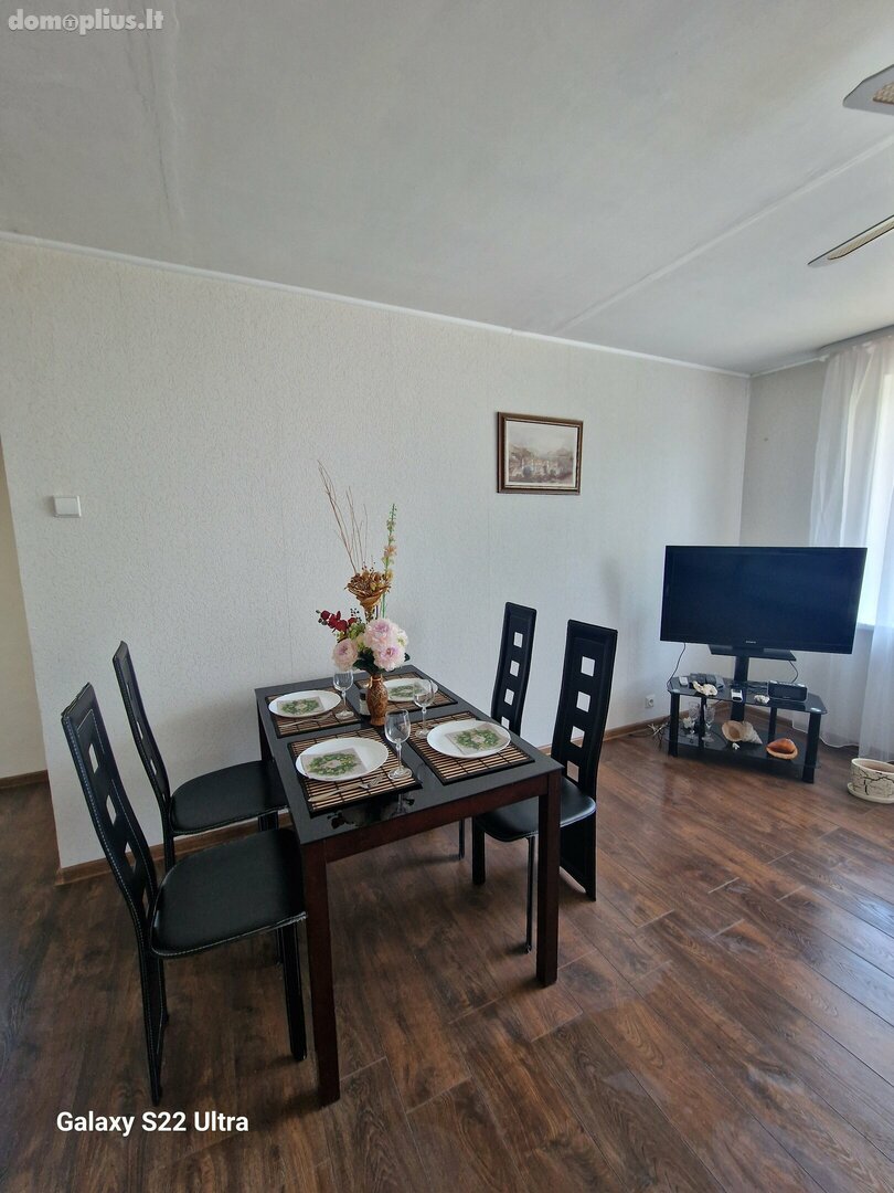 Parduodamas 2 kambarių butas Kelmės rajono sav., Kražiuose, Mokyklos g.