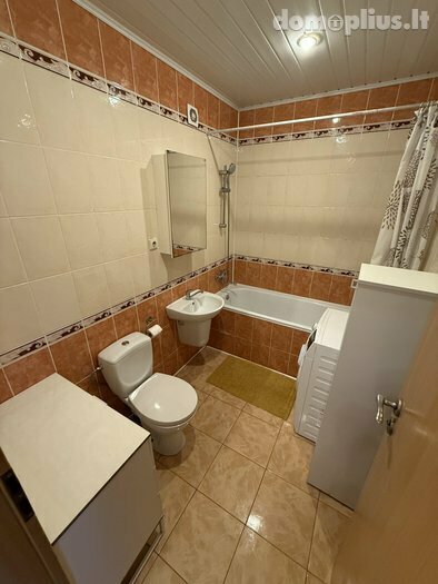 Parduodamas 3 kambarių butas Klaipėdoje, Miško, Žolynų g.
