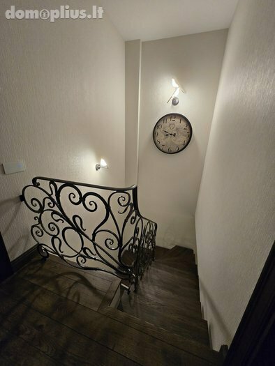 4 rooms apartment for sell Klaipėdoje, Centre, Žvejų g.