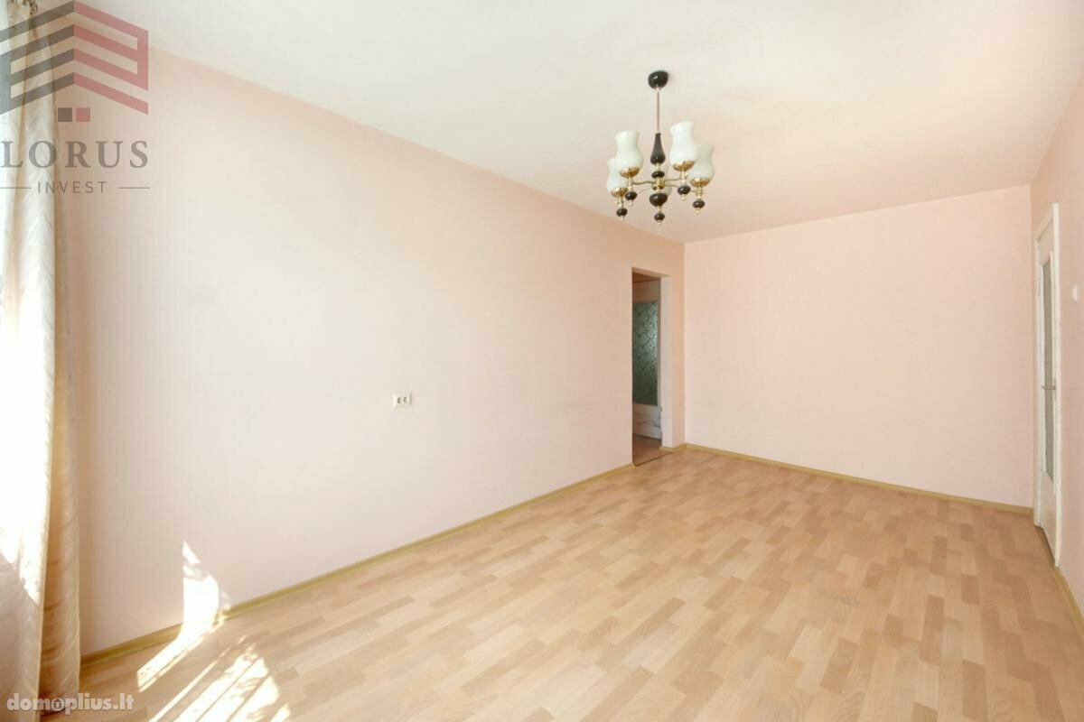Parduodamas 3 kambarių butas Vilniuje, Lazdynuose, Žėručio g.
