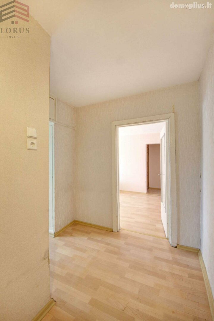 Parduodamas 3 kambarių butas Vilniuje, Lazdynuose, Žėručio g.