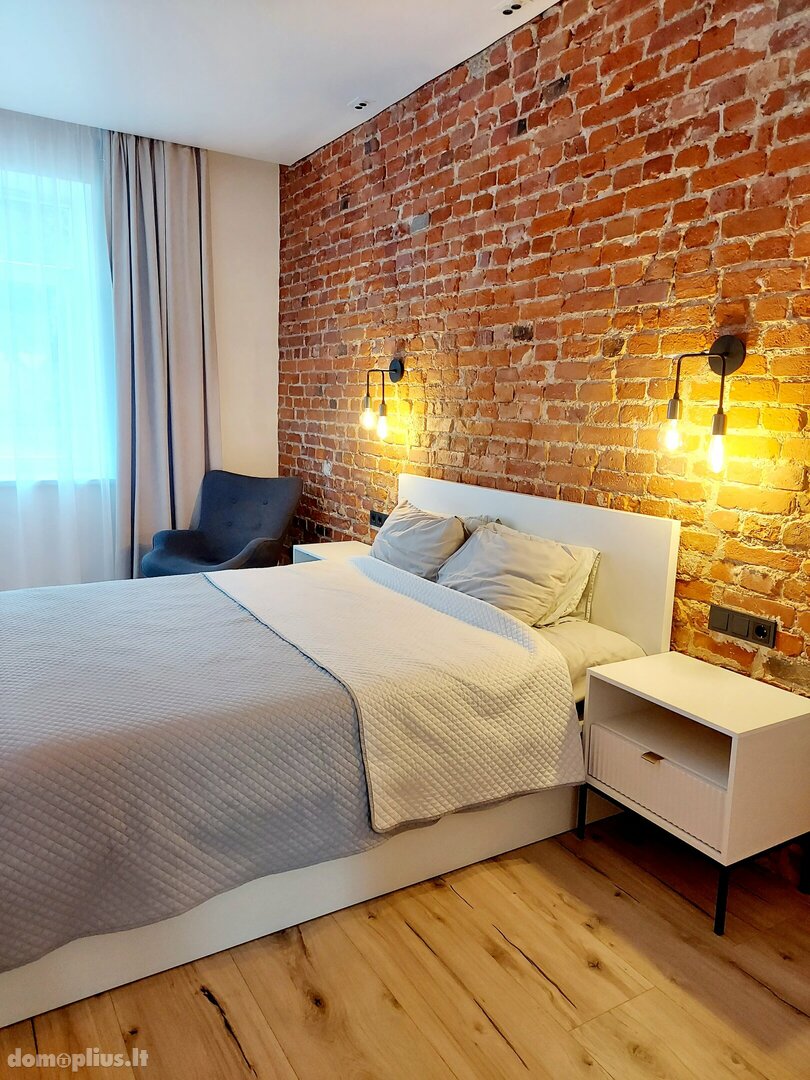 2 rooms apartment for rent Klaipėdoje, Senamiestyje, J. Janonio g.