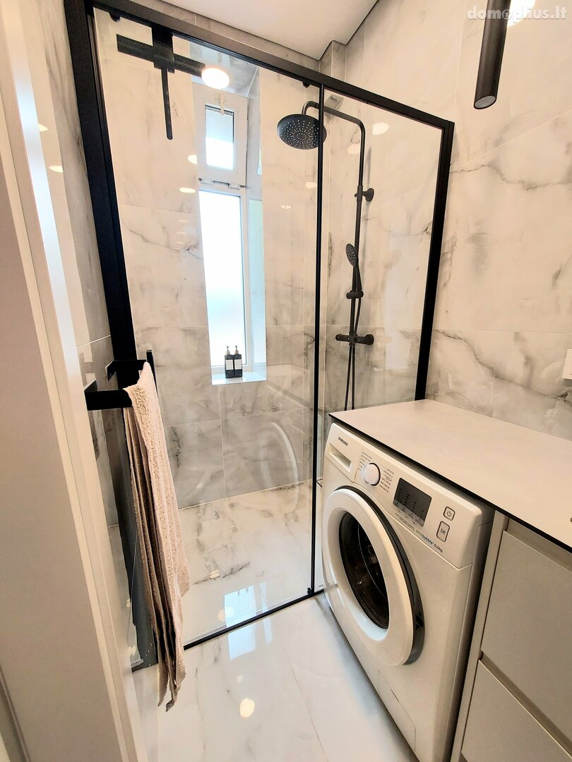 2 rooms apartment for rent Klaipėdoje, Senamiestyje, J. Janonio g.