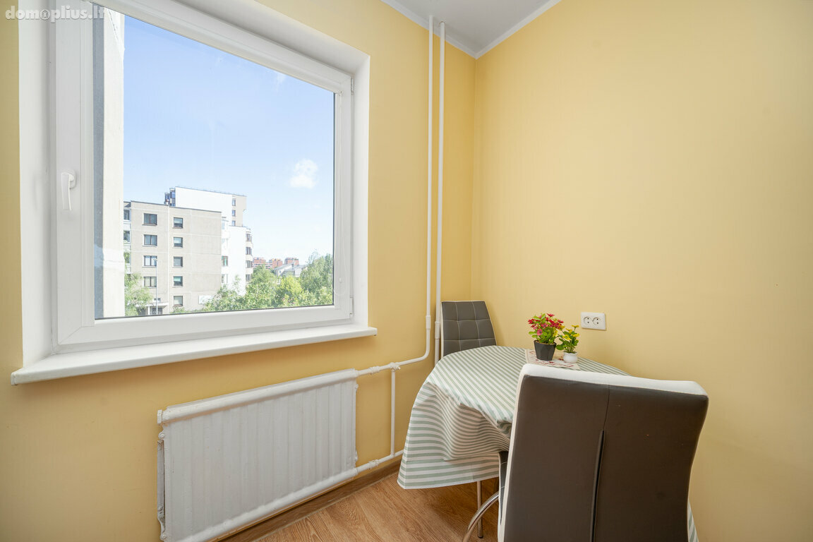 Parduodamas 1 kambario butas Vilniuje, Pilaitėje, Vydūno g.