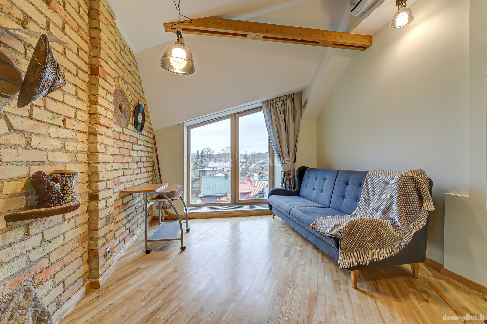 6 rooms apartment for rent Vilniuje, Žvėryne, S. Moniuškos g.