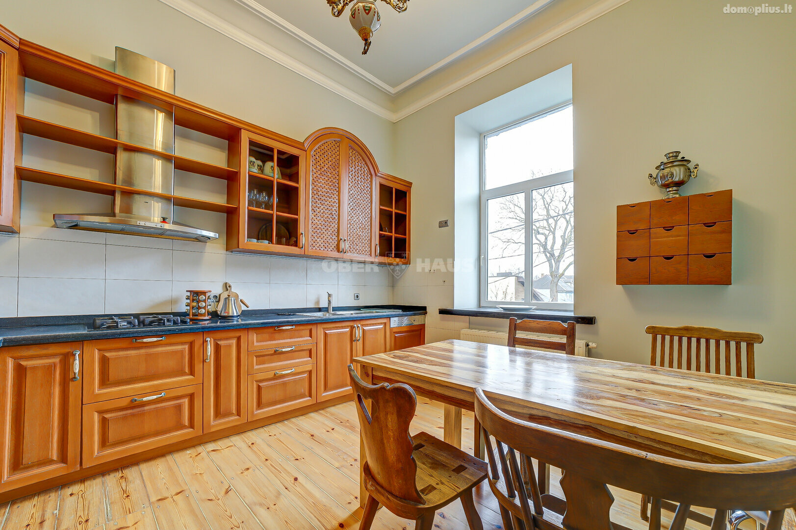 6 rooms apartment for rent Vilniuje, Žvėryne, S. Moniuškos g.