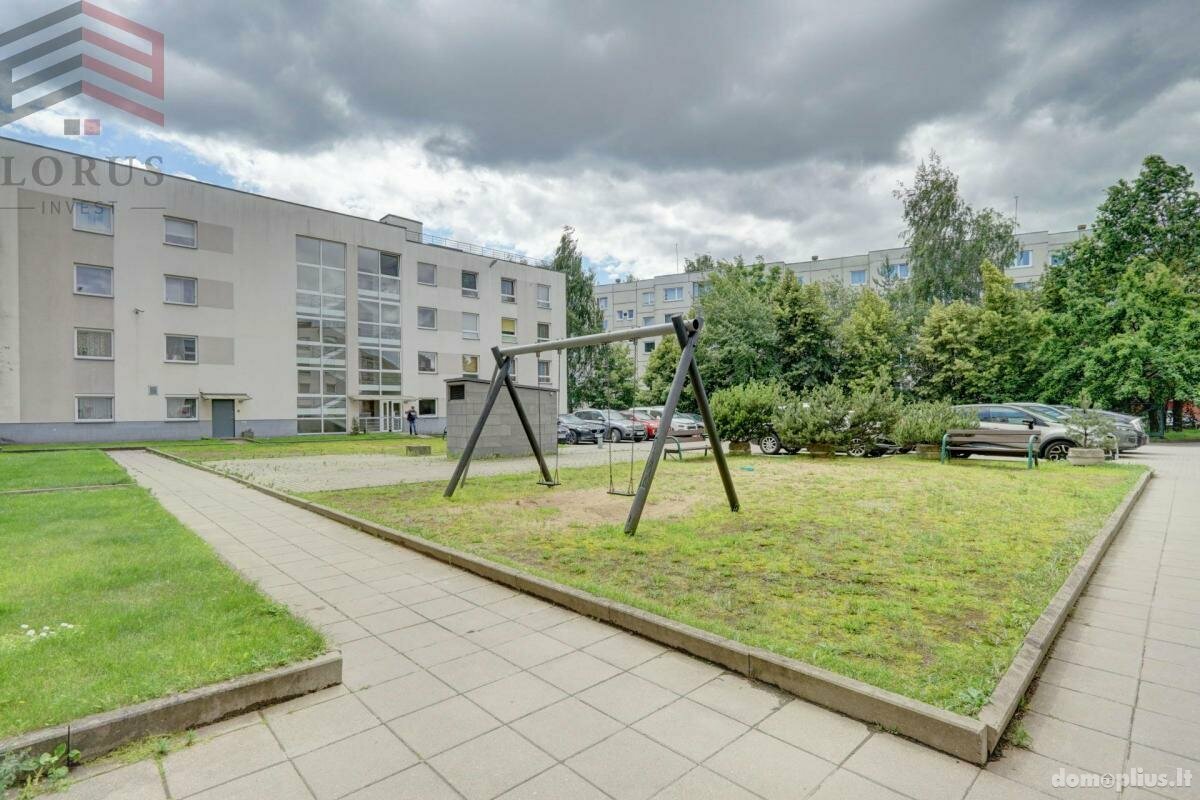 Продается 2 комнатная квартира Vilniuje, Šeškinėje, Šeškinės g.