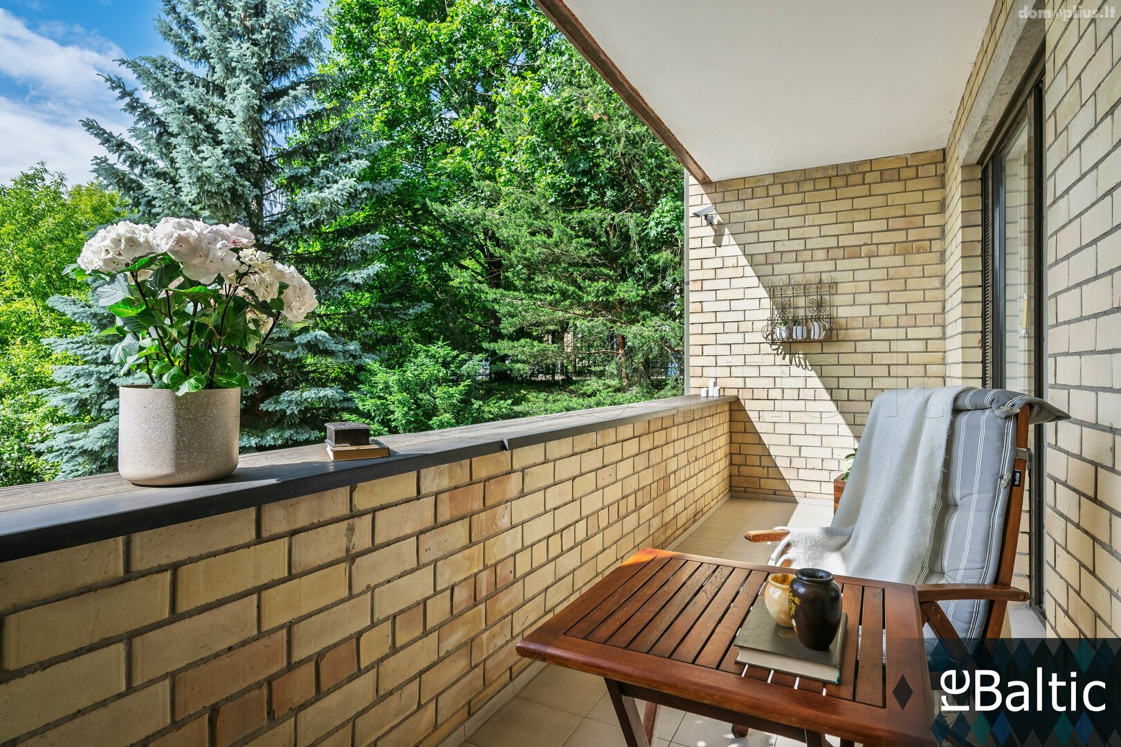 Parduodamas 5 kambarių butas Vilniuje, Antakalnyje, Petro Rimšos g.