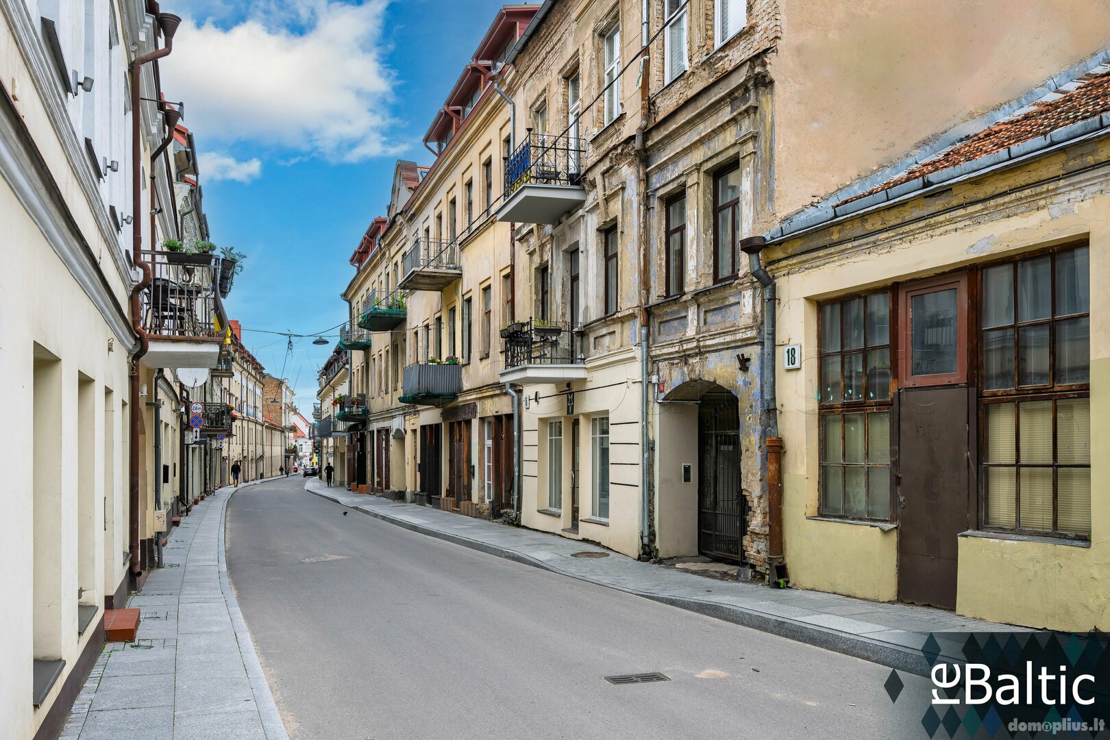 Parduodamas 3 kambarių butas Vilniuje, Senamiestyje, Šv. Stepono g.