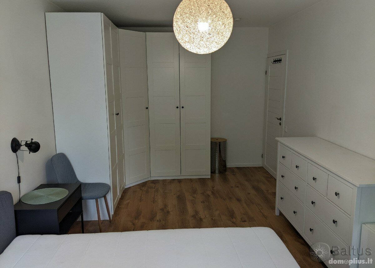 Parduodamas 2 kambarių butas Klaipėdoje, Laukininkuose, Laukininkų g.