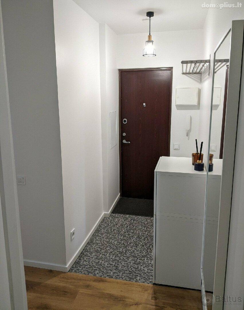 Parduodamas 2 kambarių butas Klaipėdoje, Laukininkuose, Laukininkų g.