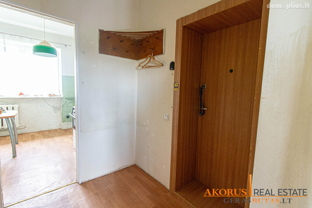 Parduodamas 4 kambarių butas Vilniuje, Antakalnyje, P. Vileišio g.