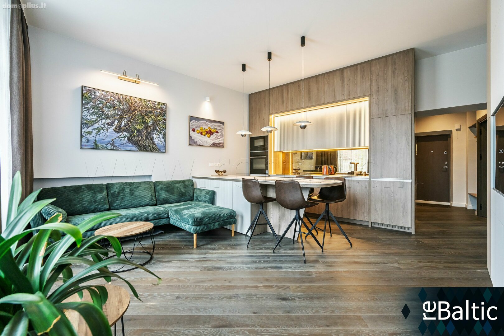 3 rooms apartment for rent Vilniuje, Senamiestyje, Arklių g.