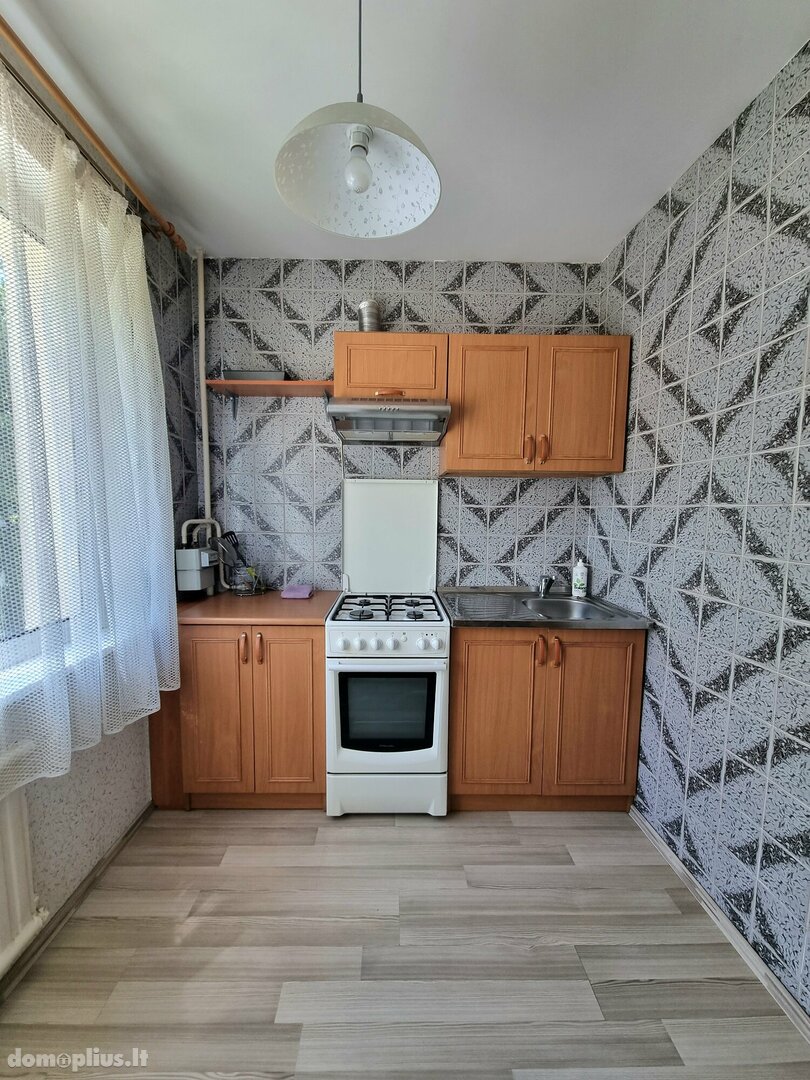 Parduodamas 2 kambarių butas Klaipėdoje, Naujakiemyje, Statybininkų pr.
