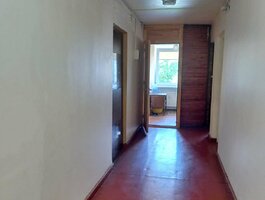 Parduodamas 2 kambarių butas Šakių rajono sav., Šakiuose, Bažnyčios g.