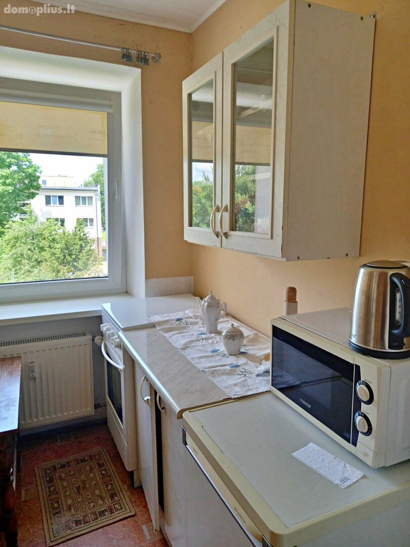 Parduodamas 2 kambarių butas Šakių rajono sav., Šakiuose, Bažnyčios g.