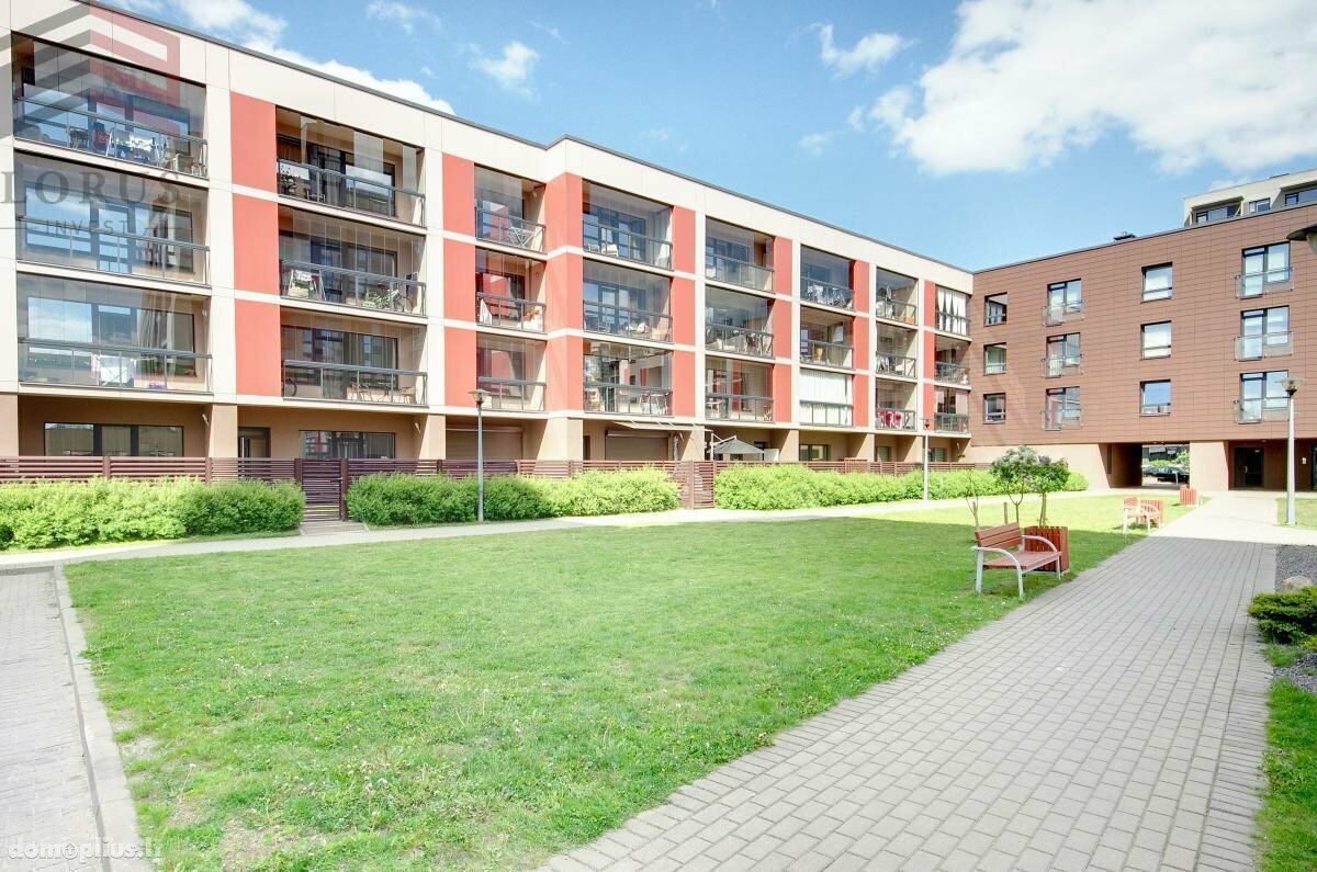 2 rooms apartment for rent Vilniuje, Pilaitėje, M. Mažvydo g.
