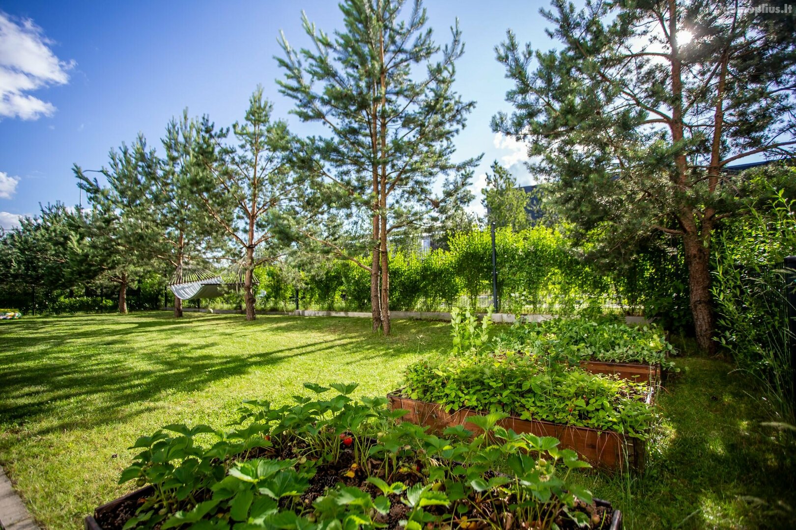 Продается 3 комнатная квартира Vilniuje, Santariškėse, Daujoto g.