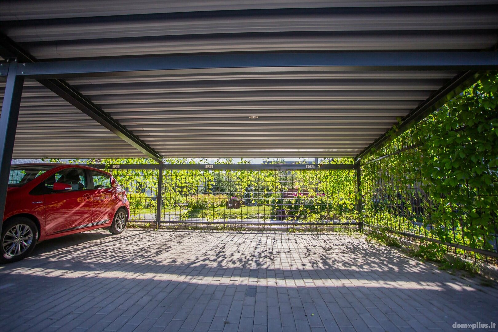 Продается 3 комнатная квартира Vilniuje, Santariškėse, Daujoto g.