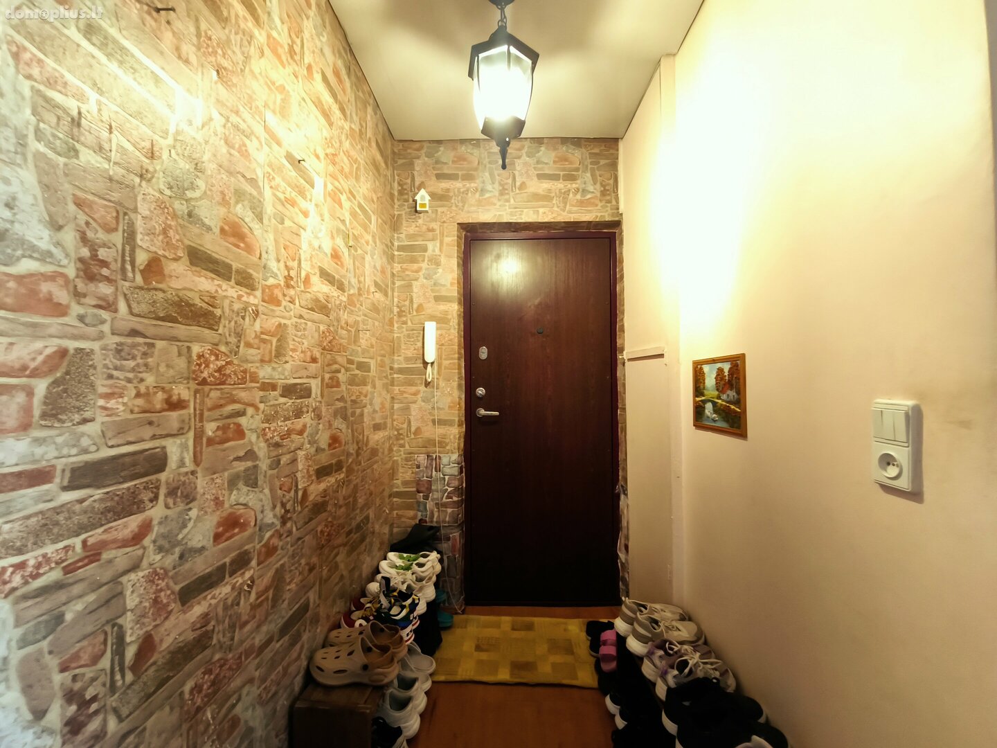Parduodamas 3 kambarių butas Utenos rajono sav., Utenoje, Vaižganto g.