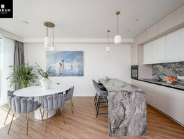 3 rooms apartment for rent Vilniuje, Šnipiškėse, Konstitucijos pr.
