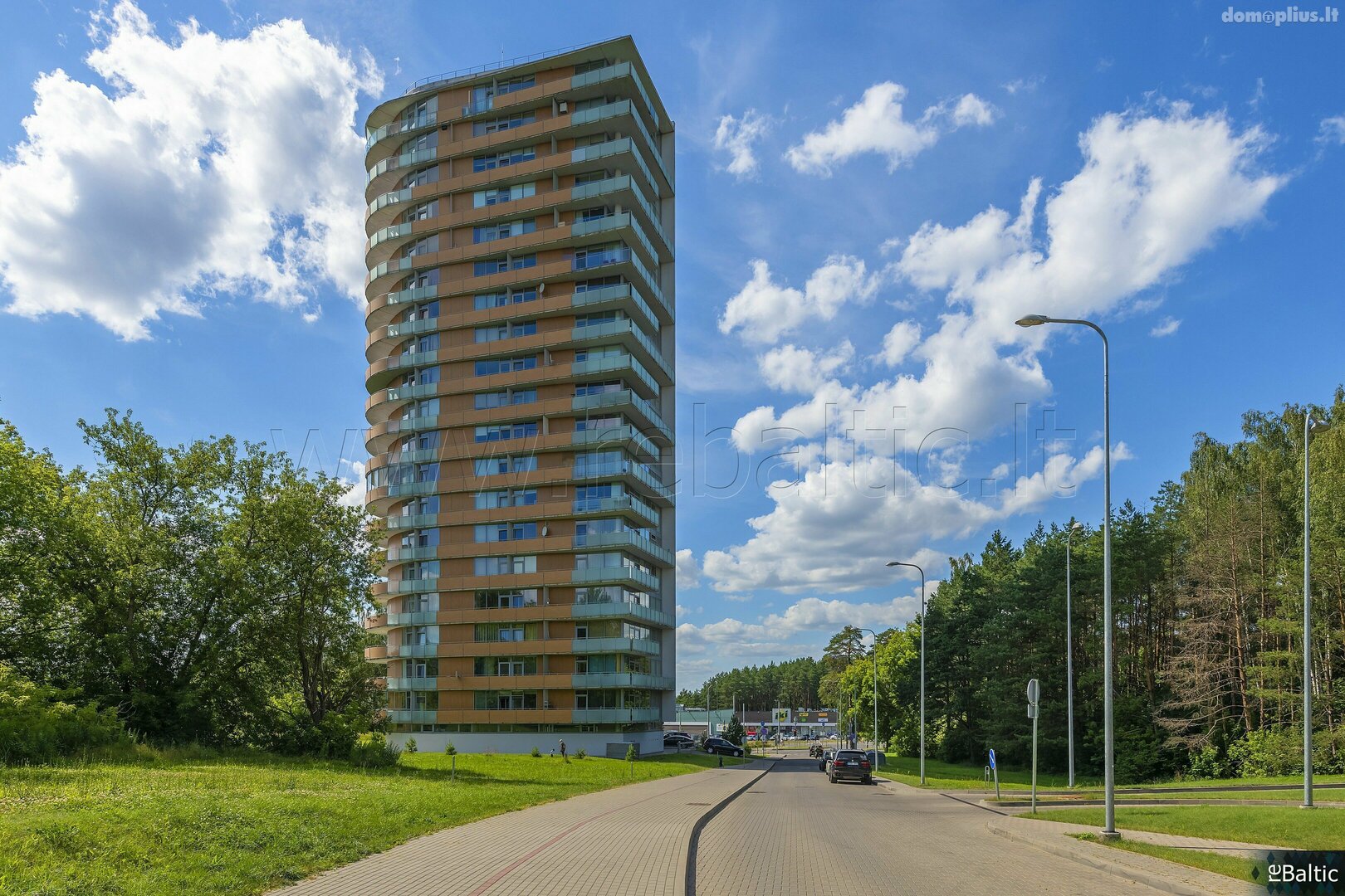 Parduodamas 3 kambarių butas Vilniuje, Antakalnyje, Žirgo g.