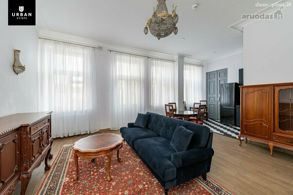 3 rooms apartment for sell Kaune, Senamiestyje, D. Poškos g.