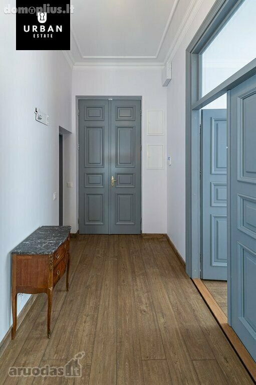 3 rooms apartment for sell Kaune, Senamiestyje, D. Poškos g.