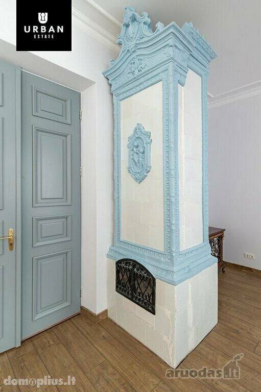 3 rooms apartment for sell Kaune, Senamiestyje, D. Poškos g.