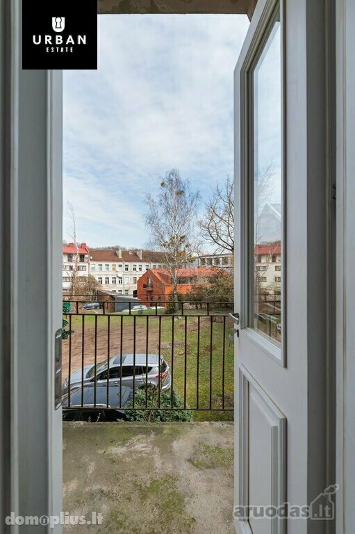 3 rooms apartment for sell Kaune, Senamiestyje, D. Poškos g.