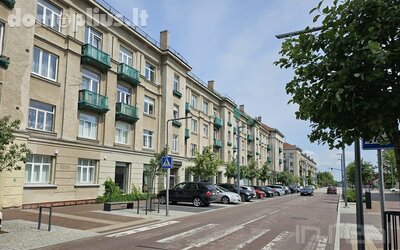 Продается 4 комнатная квартира Šiauliuose, Centre, Varpo g.