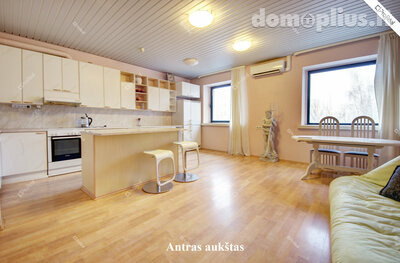 Продается 3 комнатная квартира Vilniuje, Justiniškėse, Jankiškių g.