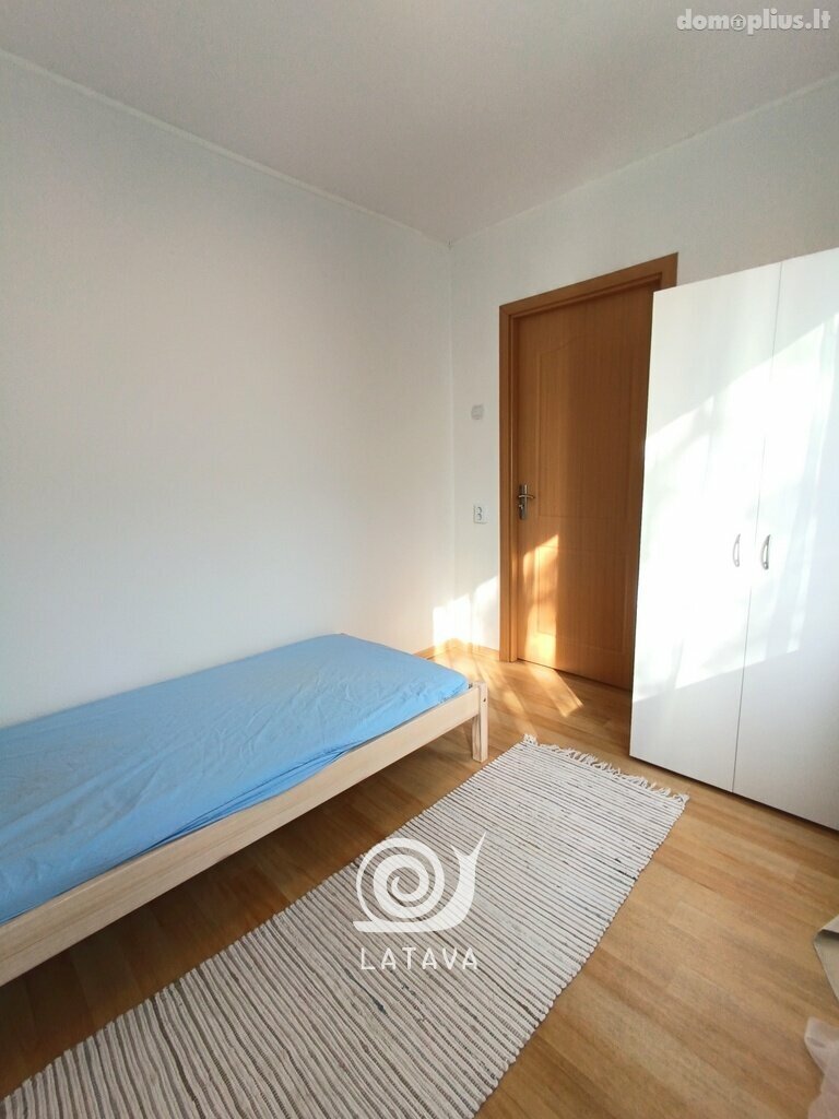 4 kambarių buto nuoma Kaune, Dainavoje, Pramonės pr.