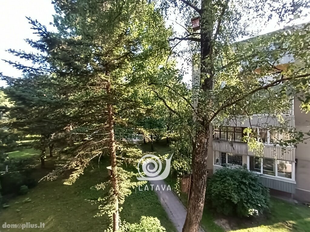 4 kambarių buto nuoma Kaune, Dainavoje, Pramonės pr.