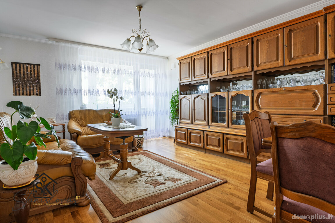 Parduodamas 3 kambarių butas Šilutės rajono sav., Šilutėje, Gluosnių g.
