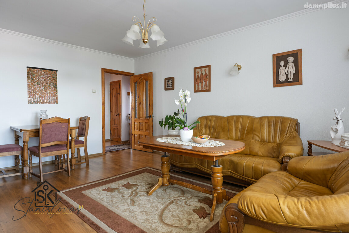 Parduodamas 3 kambarių butas Šilutės rajono sav., Šilutėje, Gluosnių g.