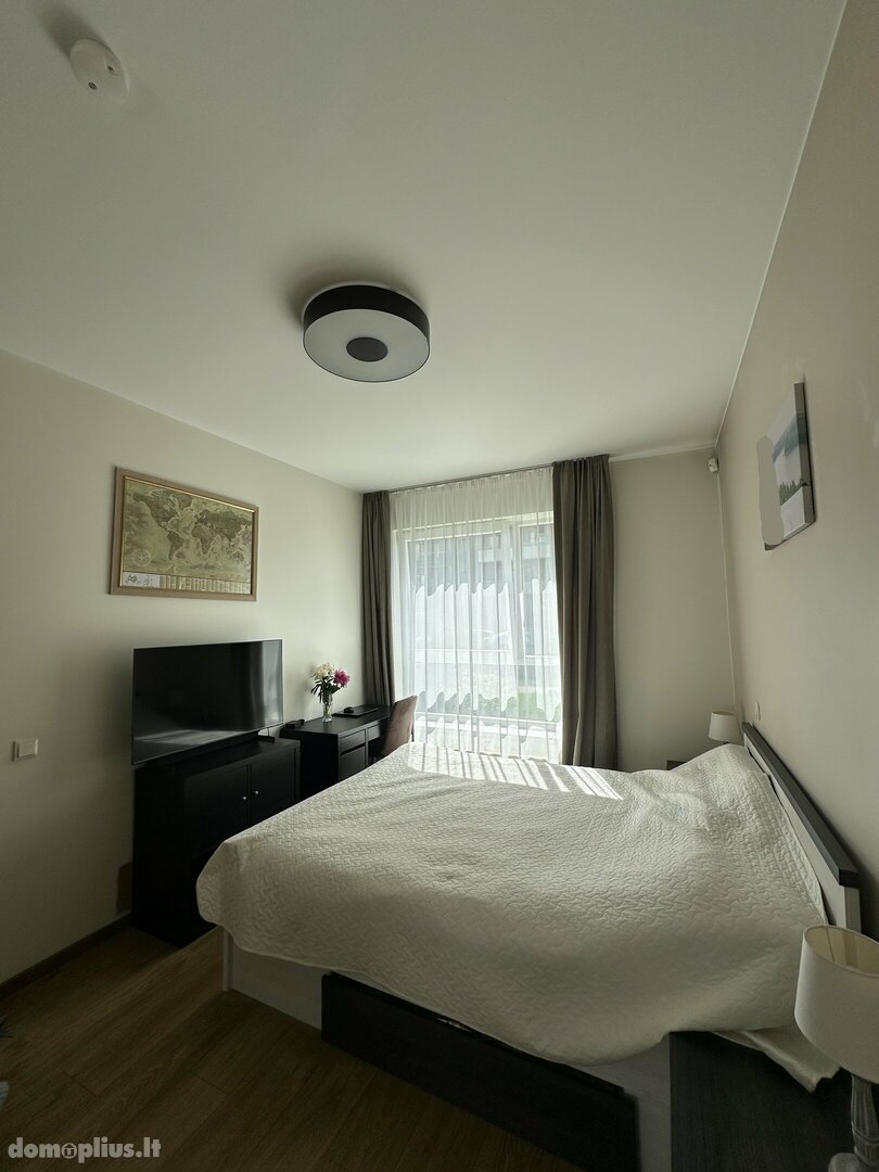 Продается 2 комнатная квартира Vilniuje, Pilaitėje, Priegliaus g.