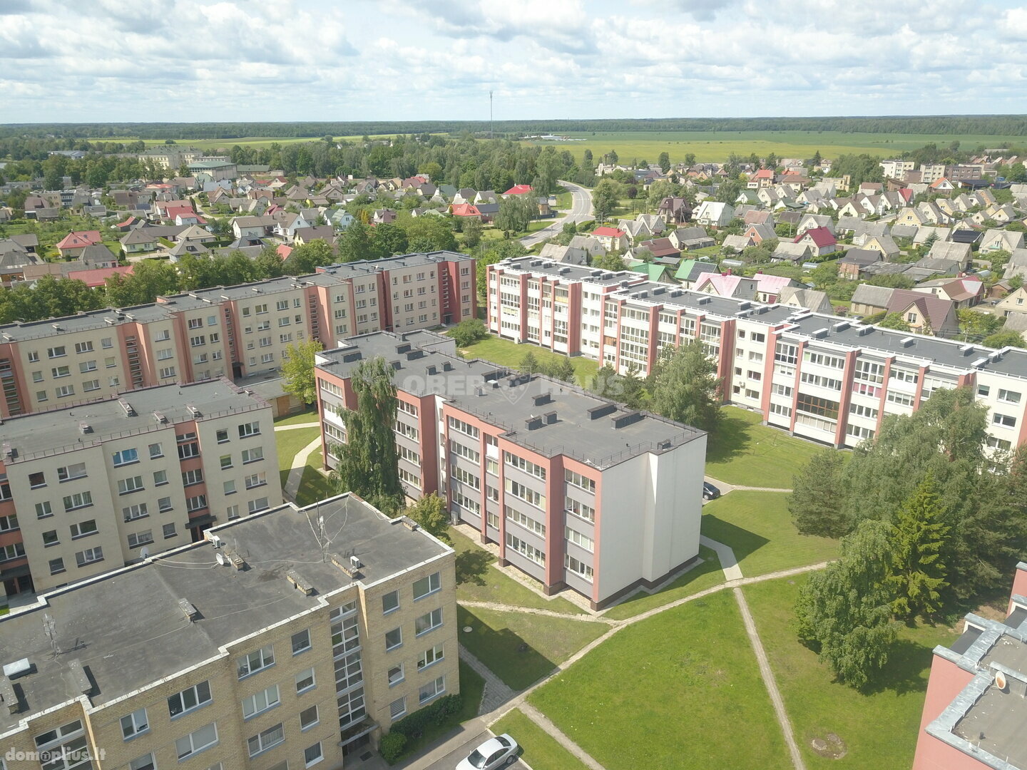 Parduodamas 2 kambarių butas Pakruojo rajono sav., Pakruojyje
