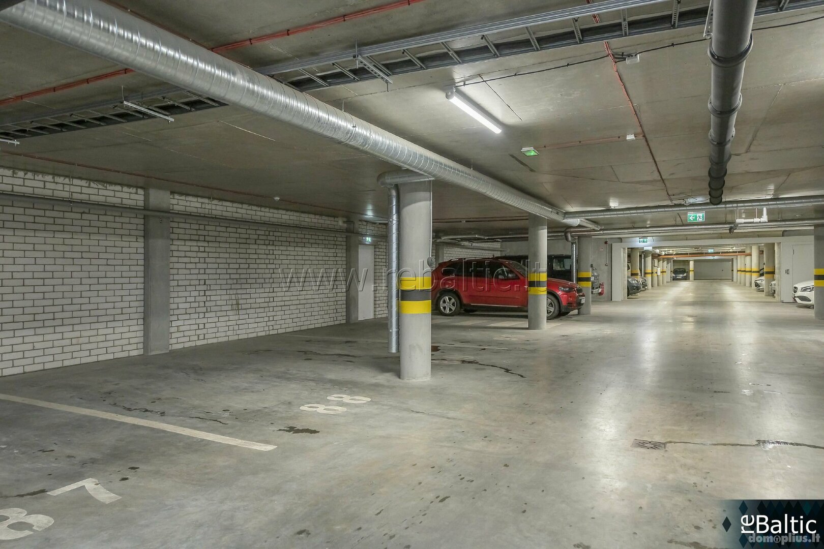 3 kambarių buto nuoma Vilniuje, Šnipiškėse, Rinktinės g.