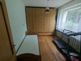 4 kambarių buto nuoma Vilniuje, Lazdynuose, Šiltnamių g.