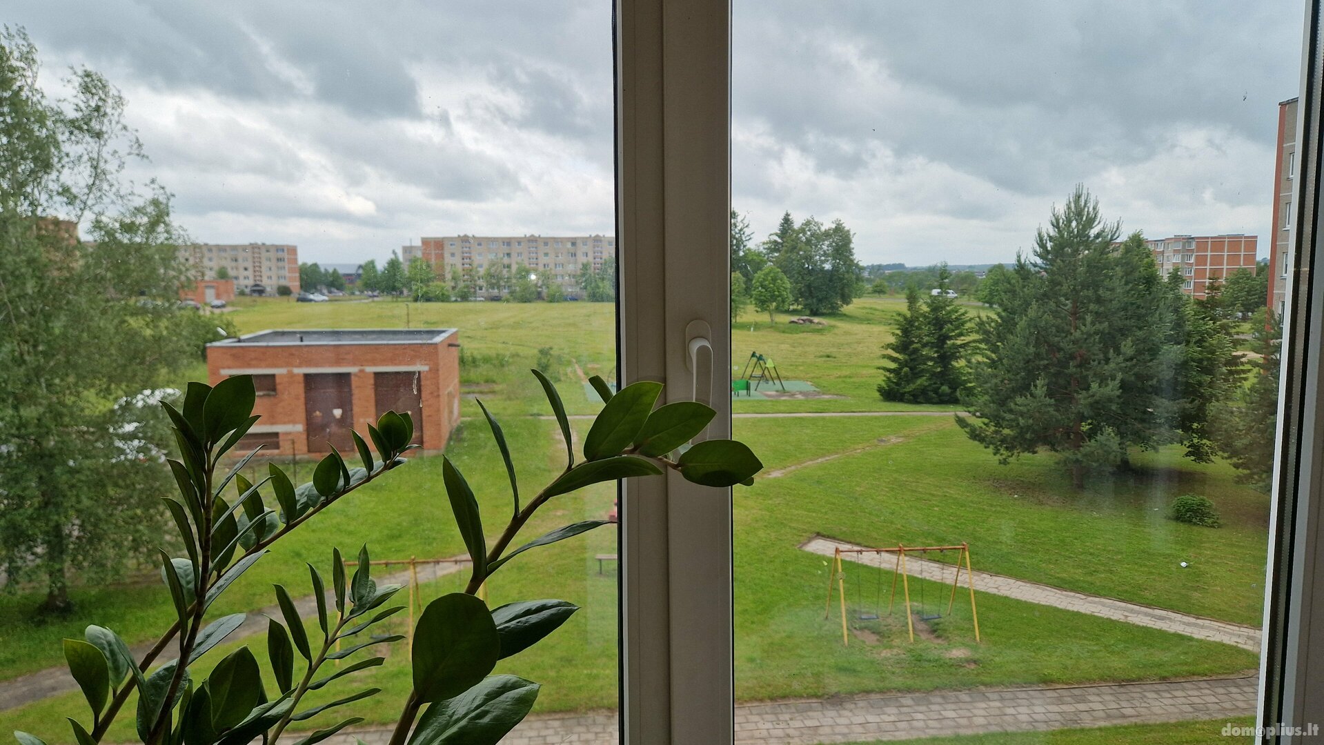 Parduodamas 3 kambarių butas Šiauliuose, Dainiuose, Gegužių g.