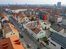 3 kambarių butas Klaipėdoje, Centre, K. Donelaičio g.
