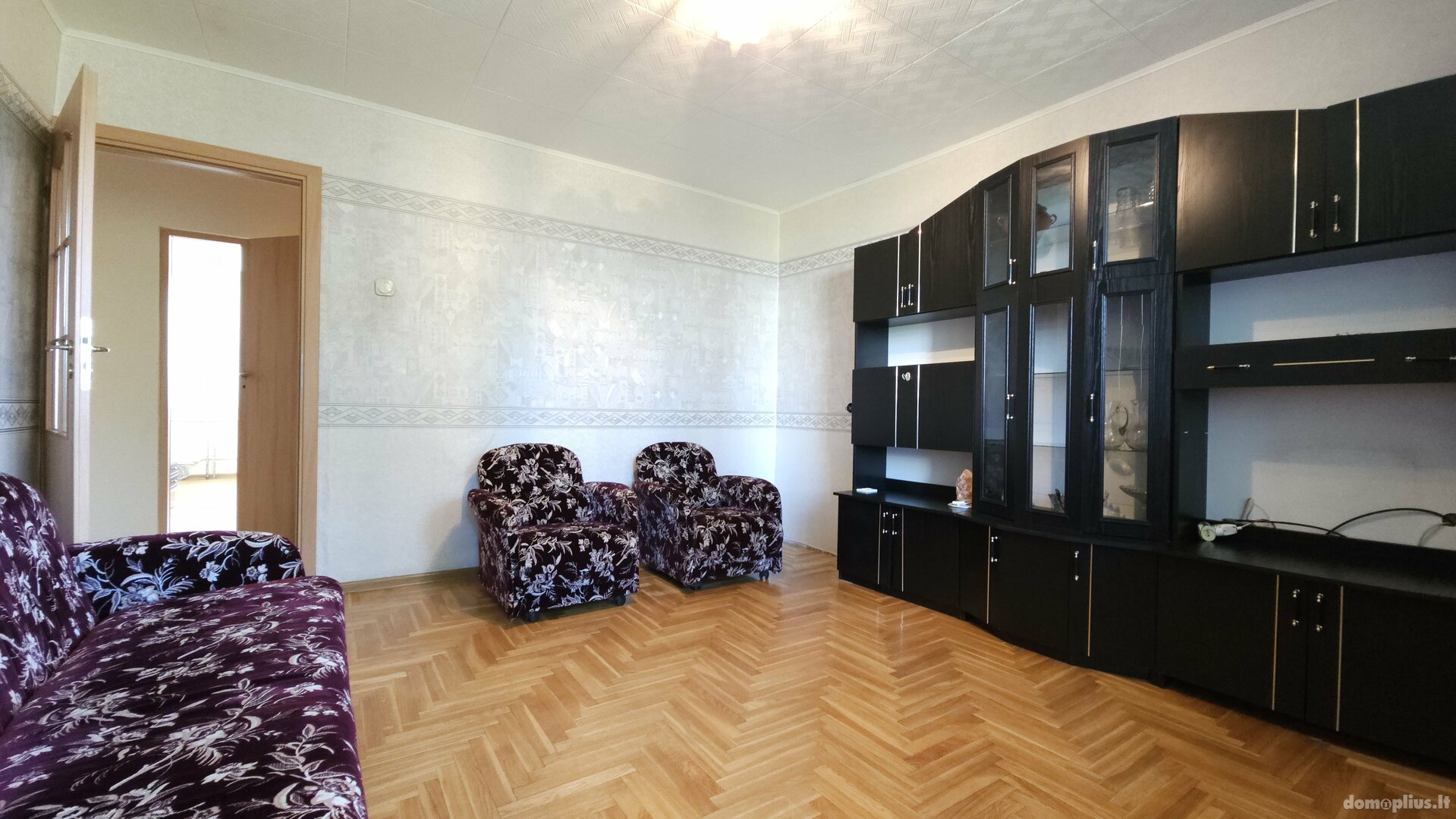 Parduodamas 2 kambarių butas Kelmės rajono sav., Kelmėje, B. Laucevičiaus g.